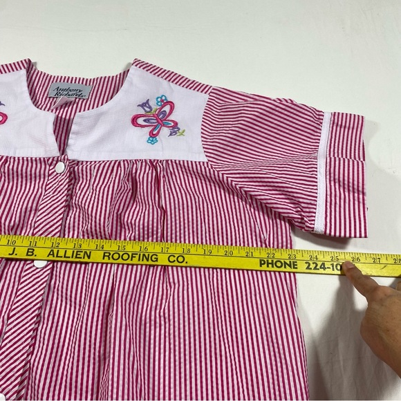 Anthony Richards Red Striped House Coat with Embroidered Details pocket - Picture 3 of 7